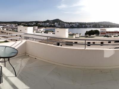 SANTA PONSA: Ruhige, renovierte möblierte 2 SZ-Wohnung mit Meerblick-Terrasse, Heizung & Pool zu VM