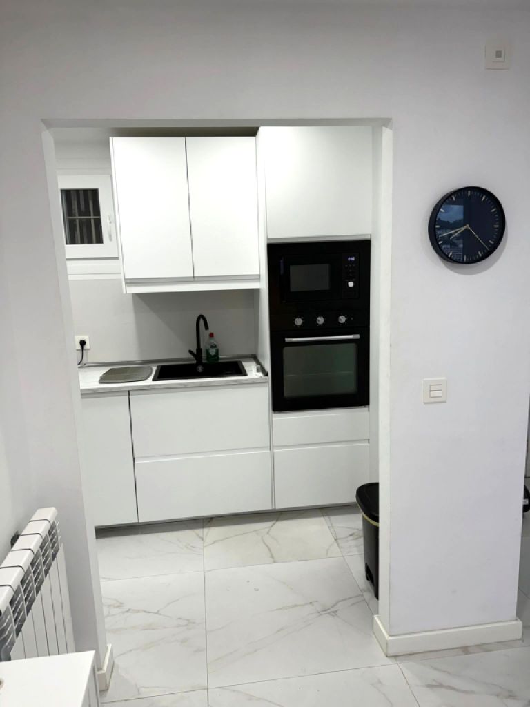 SANTA PONSA: Ruhige, renovierte möblierte 2 SZ-Wohnung mit Meerblick-Terrasse, Heizung & Pool zu VM