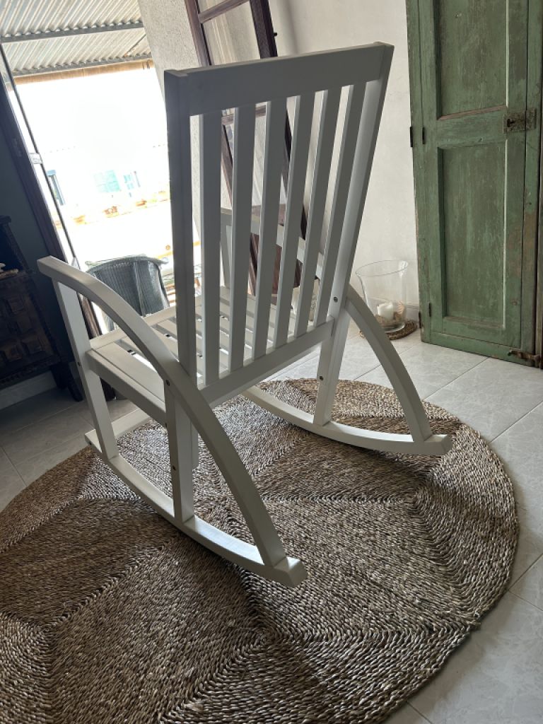 Rocking chair