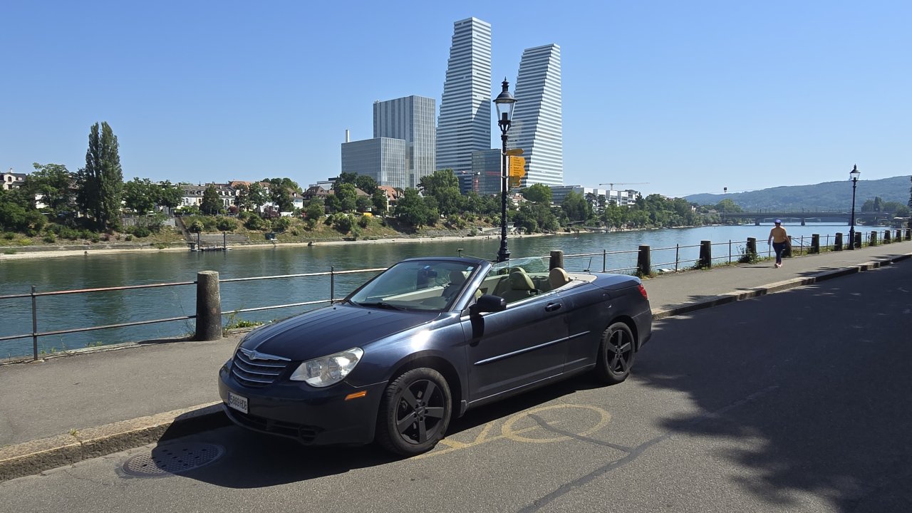 Schickes Cabrio für die Insel - Chrysler Sebring Convert 2.4 (2009)