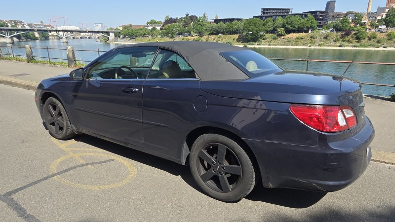 Schickes Cabrio für die Insel - Chrysler Sebring Convert 2.4 (2009)