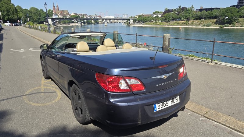 Schickes Cabrio für die Insel - Chrysler Sebring Convert 2.4 (2009)