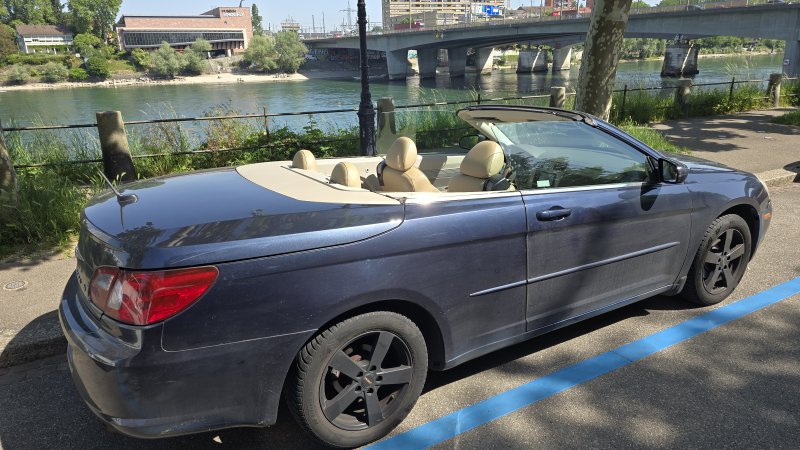 Schickes Cabrio für die Insel - Chrysler Sebring Convert 2.4 (2009)