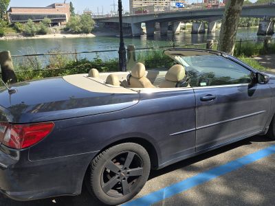 Schickes Cabrio für die Insel - Chrysler Sebring Convert 2.4 (2009)