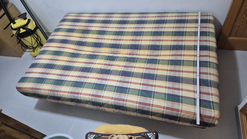 Foldable sofa bed