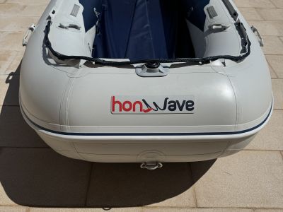 Schlauchboot Honwave T40 AE mit Suzuki DT 25 + viel Zubehör