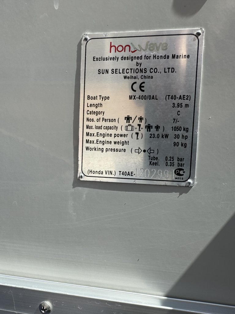 Schlauchboot Honwave T40 AE mit viel Zubehör