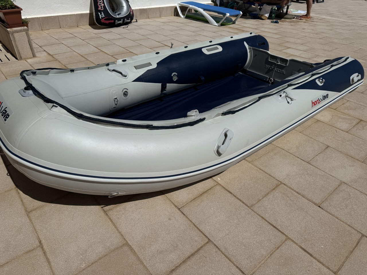 Schlauchboot Honwave T40 AE mit viel Zubehör