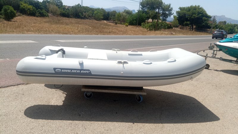 Schlauchboot Rib Walker Bay zum herrichten