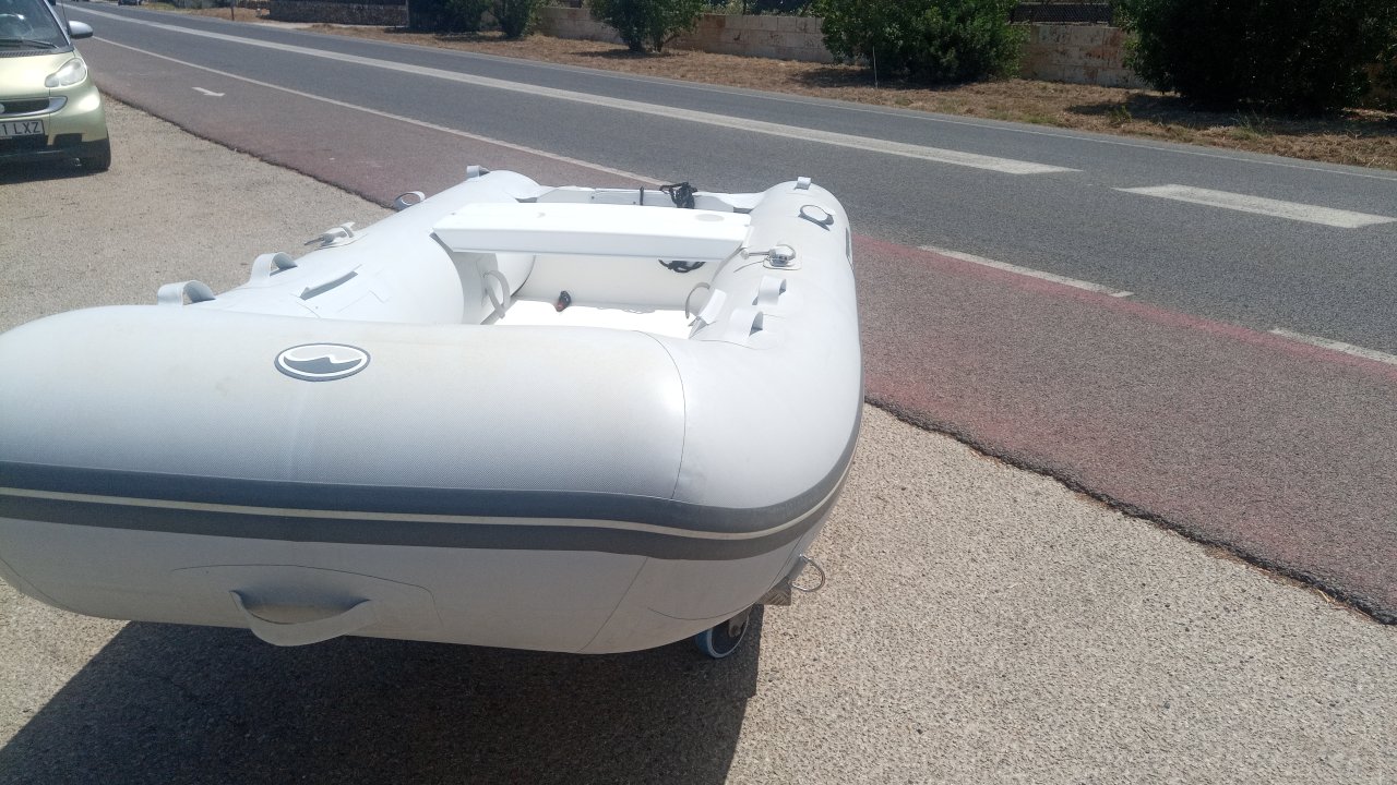Schlauchboot Rib Walker Bay zum herrichten