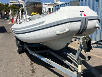 Schlauchboot ZARmini RIB PRO 18 SC mit Yamaha VF90L VMAX SHO Motor, nur 55 Betriebsstunden
