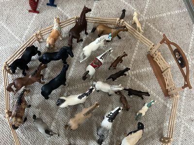 Schleich Reitstall mit viel Zubehör