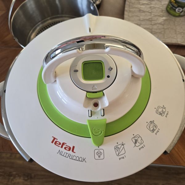 Tefal Nutricook Pressure Cooker