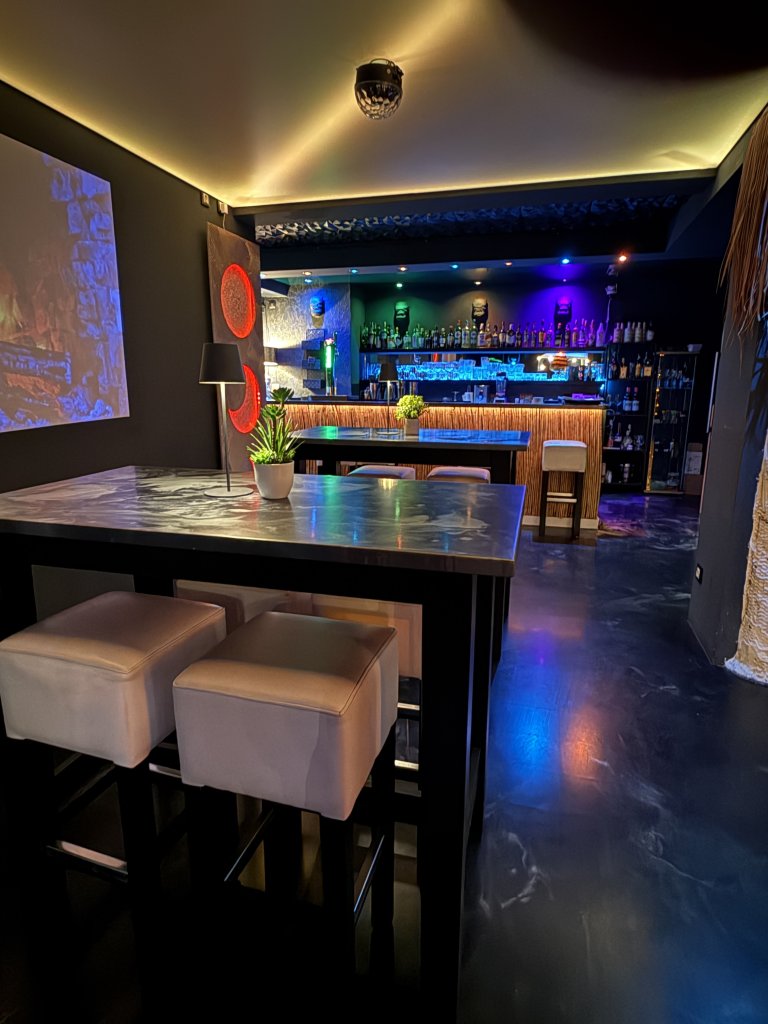 Schöne Bar mit Terrasse auf Mallorca, Preis auf Anfrage