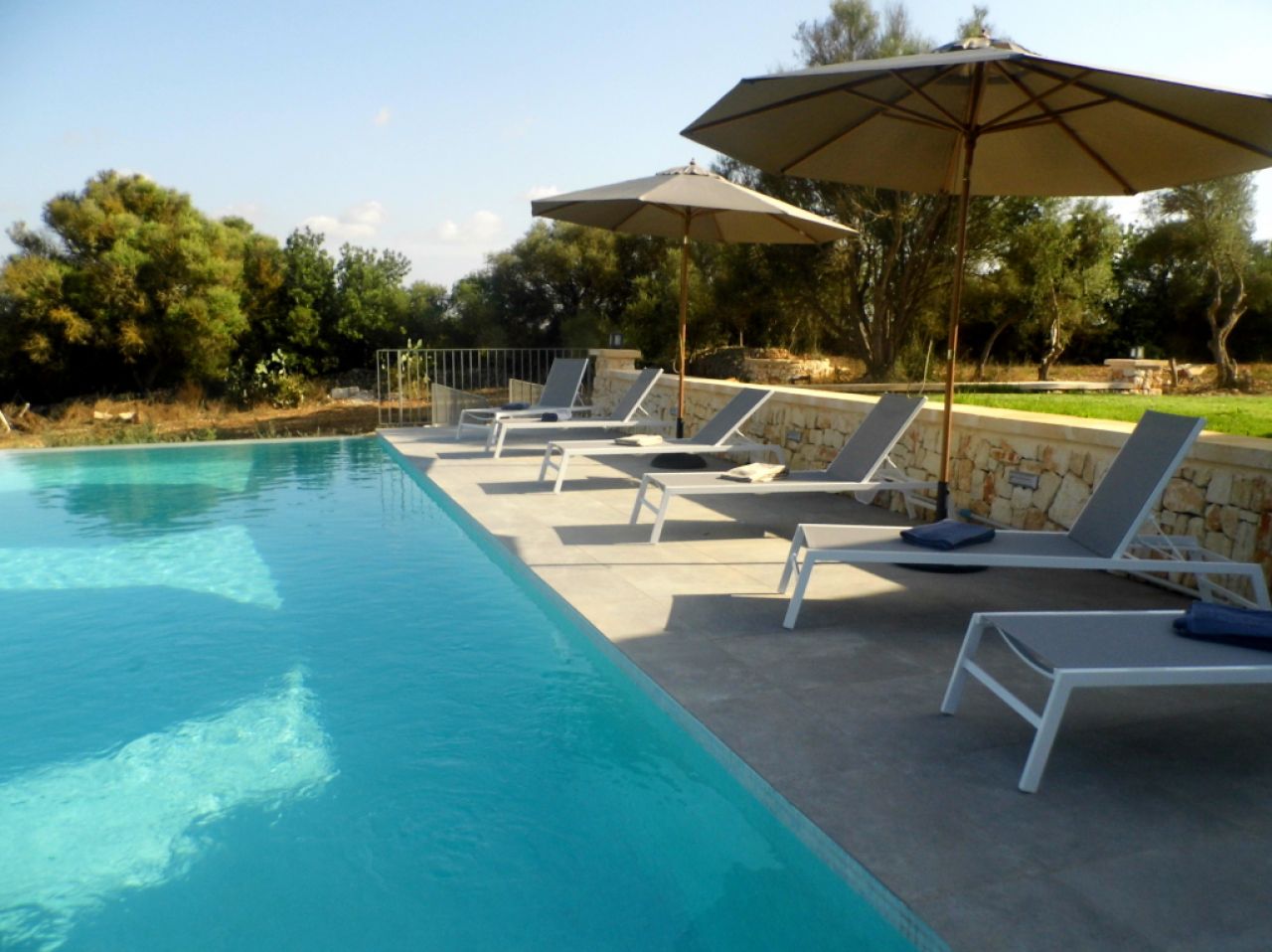 Schöne Finca bei Felanitx für Ihre Ferien noch disponibel---- F 33 FZ