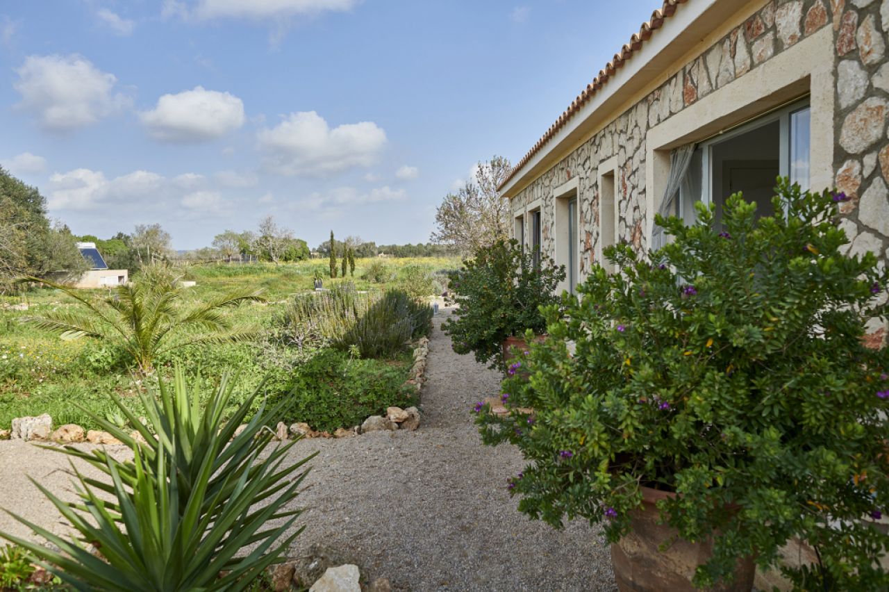 Schöne neu gestaltete Finca zum Verkauf in Campos, in der Nähe des Strandes von Es Trenc