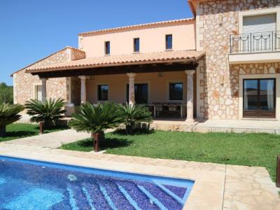 Schöne rustikale Bauernhof zum Verkauf in S'espinagar