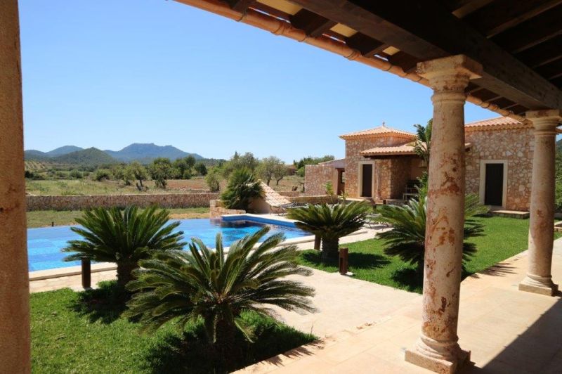 Schöne rustikale Bauernhof zum Verkauf in S'espinagar