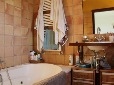 Schöne rustikale Immobilie in Puntiró zu verkaufen