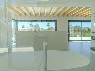 Beautiful villa for sale in Bahia Grande of new construction