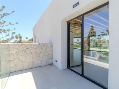 Beautiful villa for sale in Bahia Grande of new construction