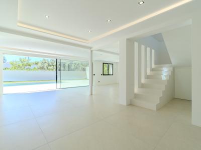 Beautiful villa for sale in Bahia Grande of new construction