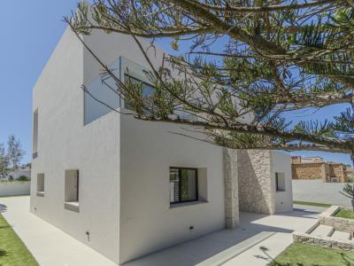 Beautiful villa for sale in Bahia Grande of new construction