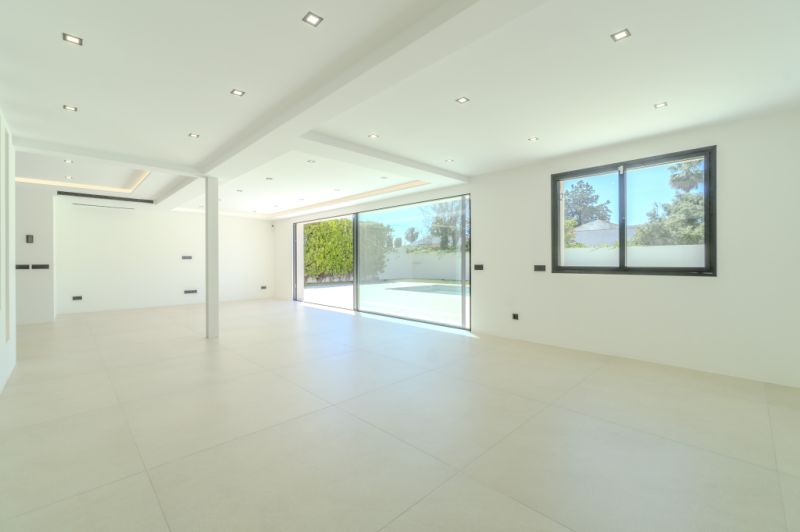 Beautiful villa for sale in Bahia Grande of new construction