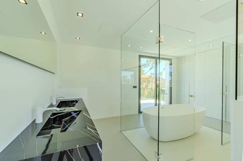 Beautiful villa for sale in Bahia Grande of new construction