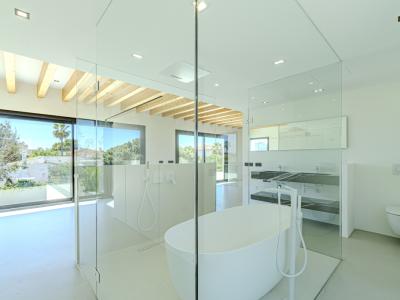 Beautiful villa for sale in Bahia Grande of new construction