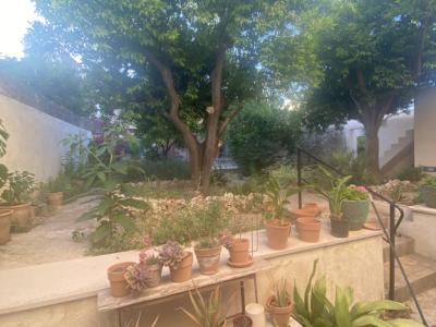 Schöne Zimmer in einem wunderschönen Dorfhaus in Sencelles  zu vermieten