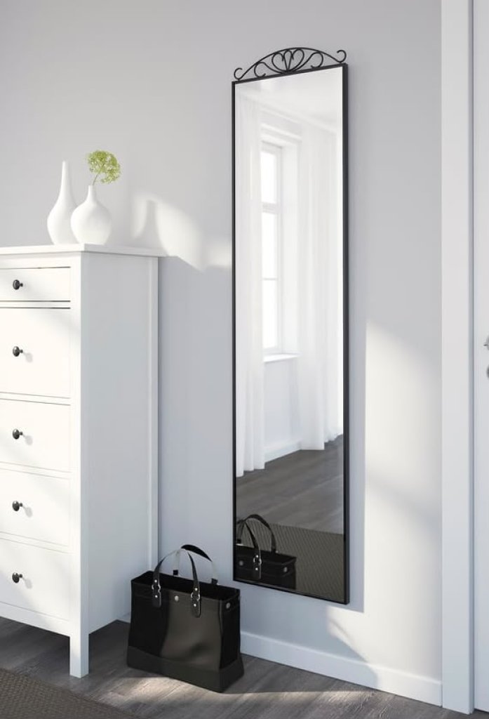 schöner Ikea Standspiegel wie NEU