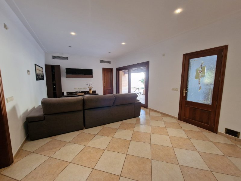 Se alquila hermoso chalet en Manacor