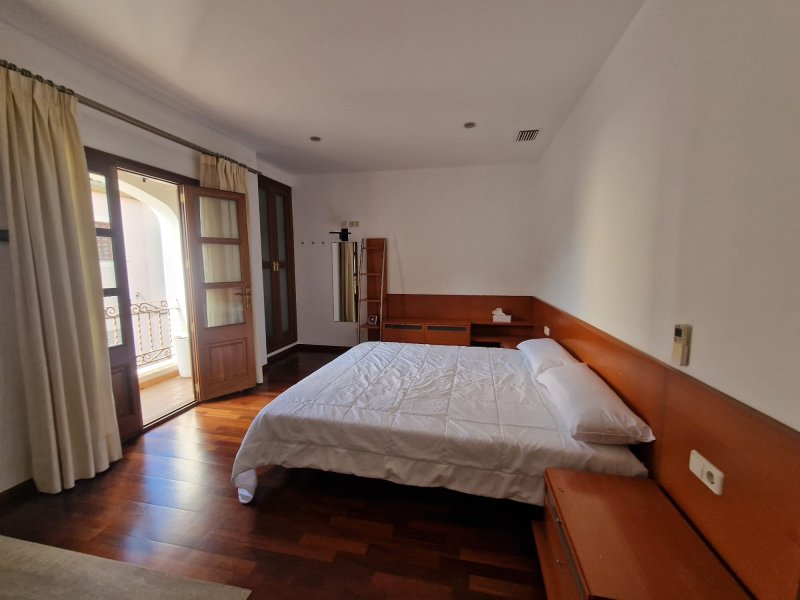 Se alquila hermoso chalet en Manacor