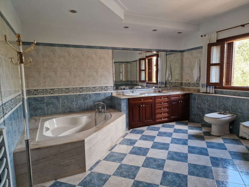 Se alquila hermoso chalet en Manacor