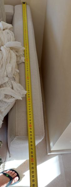 Beautiful cream-coloured sofa for sale