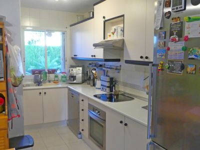 Schönes großes möbl. Zimmer frei in wunderschöner Luxus-Haus-WG mit Garten und Pool in Palma