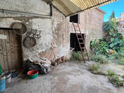 Se vende bonita casa a reformar en Son Servera