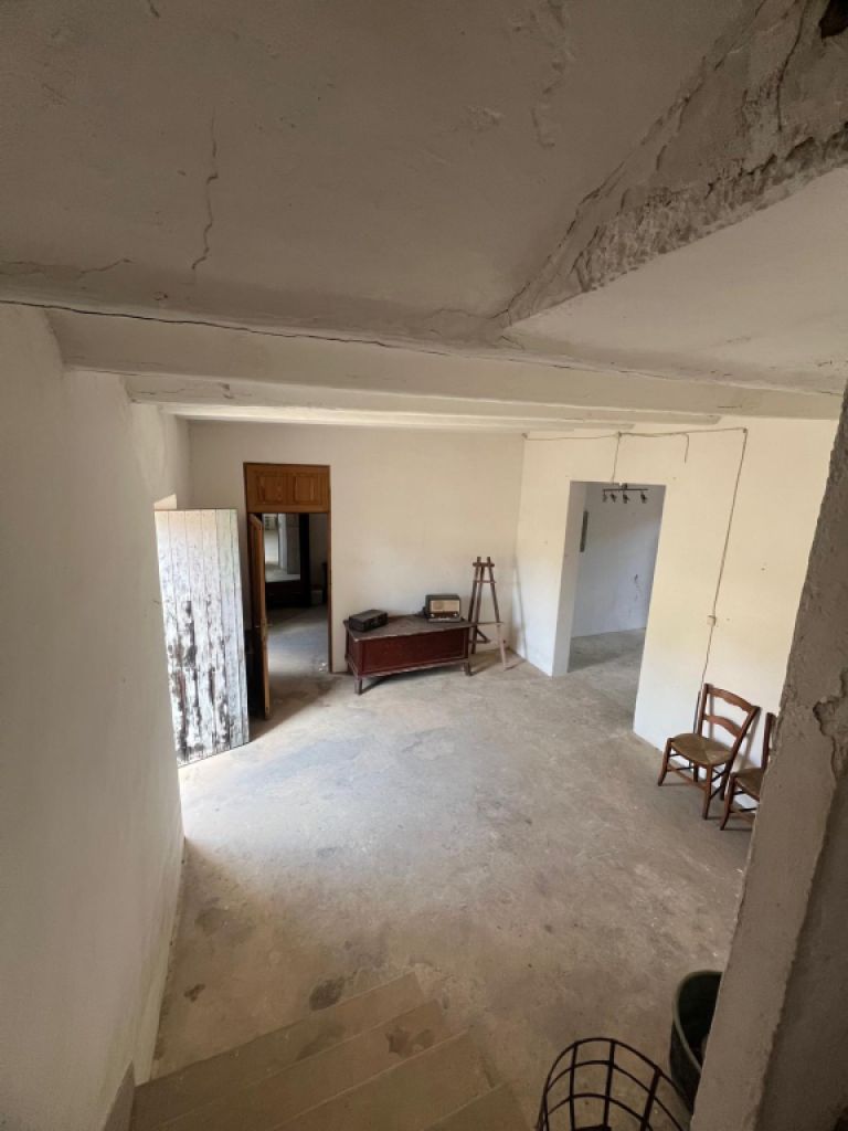 Se vende bonita casa a reformar en Son Servera