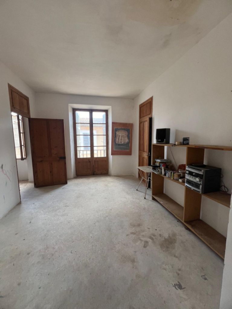 Se vende bonita casa a reformar en Son Servera