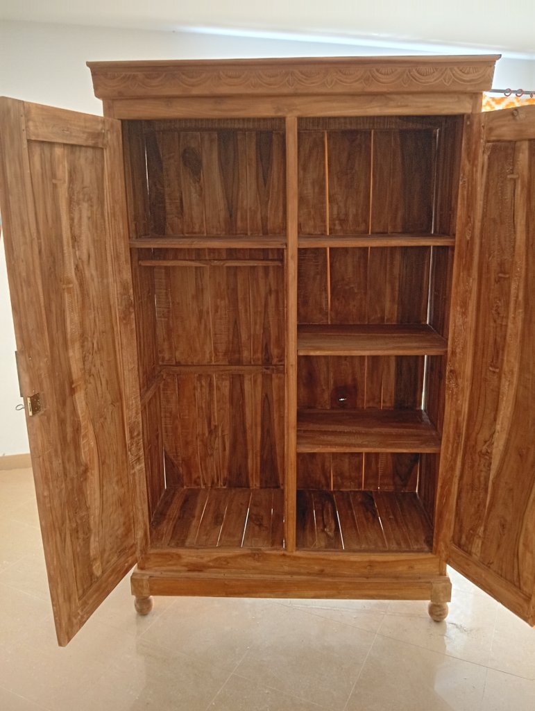 Schrank