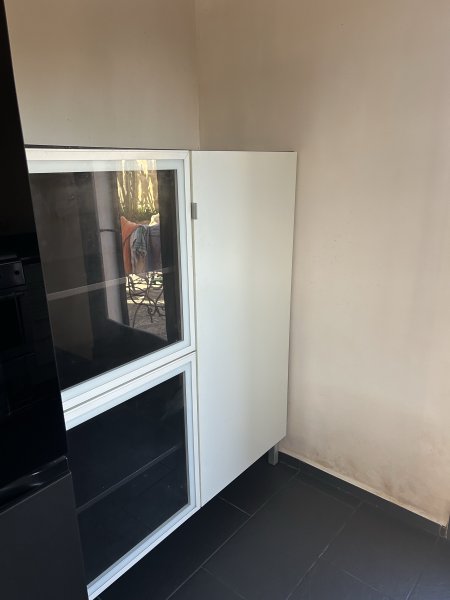Schrank für Geschirr und Gläser Schwarz / Weiß / Glas