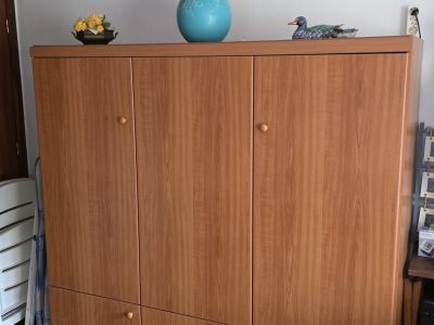 Schrankbett massiv
