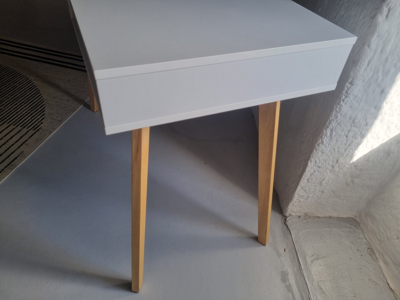Schreibtisch