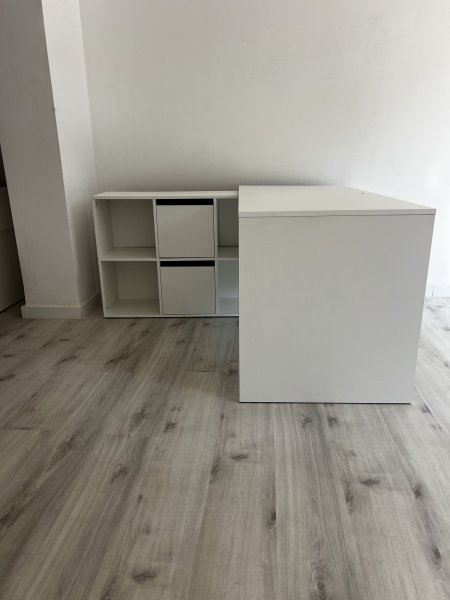 Schreibtisch mit Eckregal, weiß