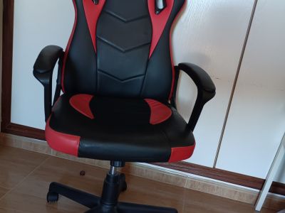 Desk chair