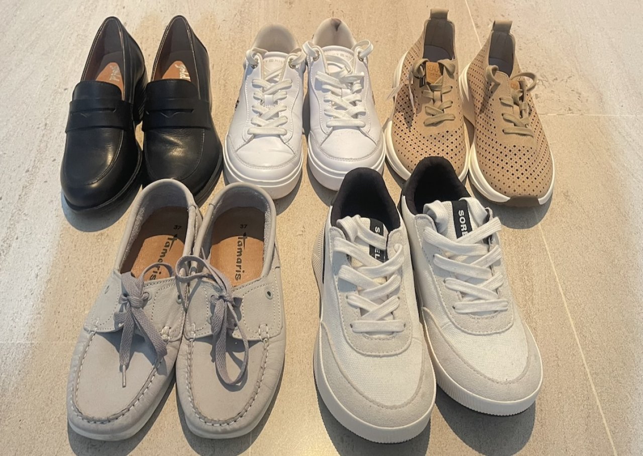 Schuhpaket  5 Paar Damenschuhe, Gr. 37  Tommy Hilfiger, Sorel, Tamaris u.a. neu oder neuwertig