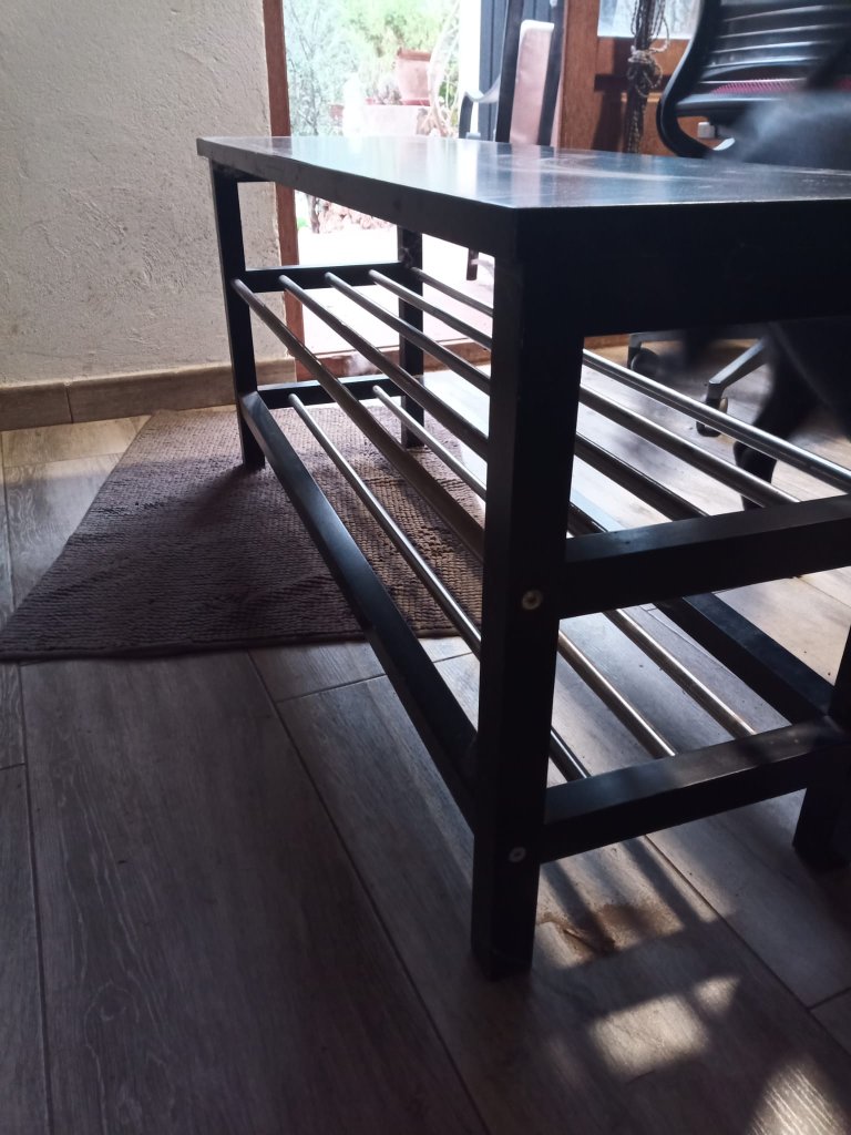 Shoe rack