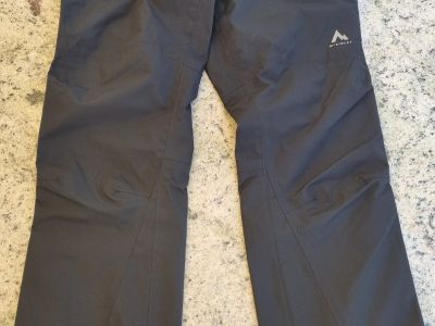 Schwarze Regenhose Gr. 40 - NEU