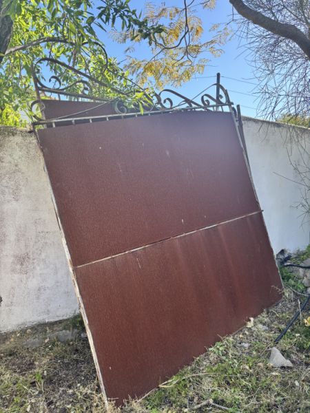 Pesadas puertas de hierro 2 unidades 2 x 1,80 m
